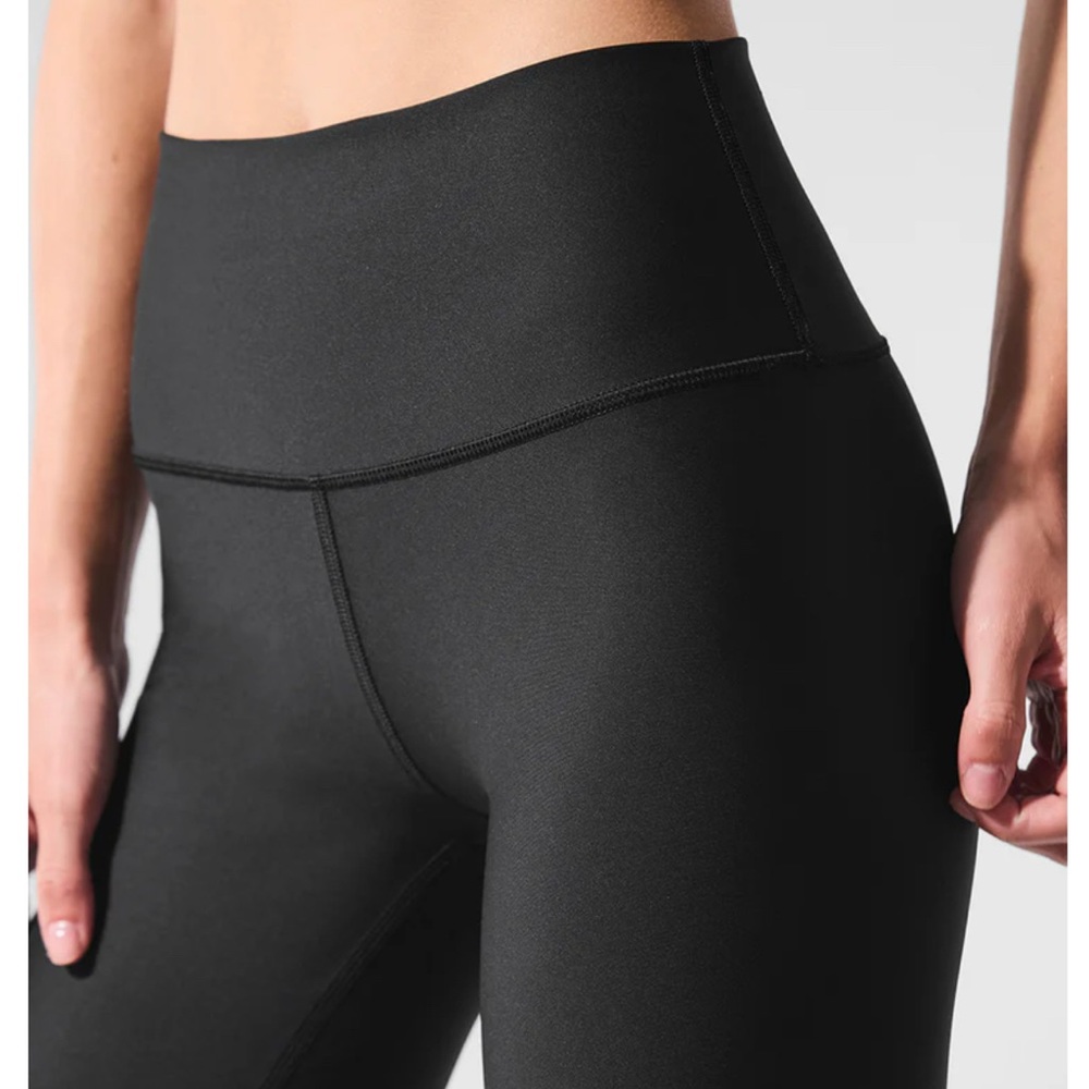 Alo High-Waist Airlift Leggings - Picture 5 of 9